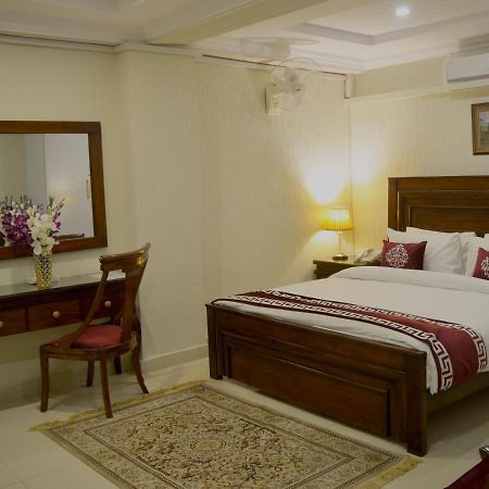 Holiday Grand Resort Bhurban Murree Eksteriør billede