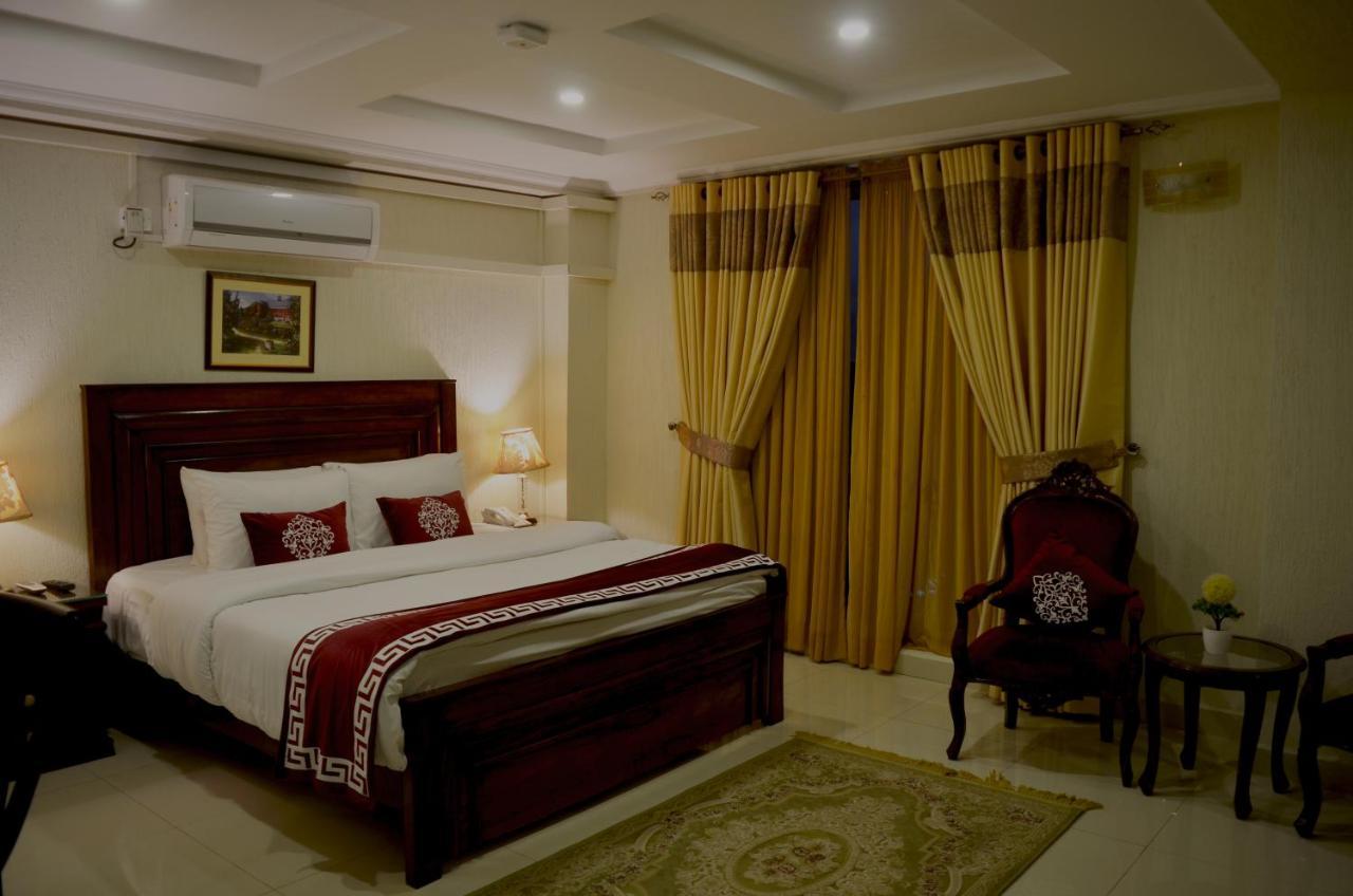 Holiday Grand Resort Bhurban Murree Eksteriør billede